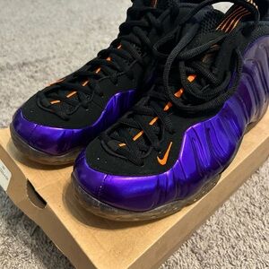 Nike Foamposite One “Phoenix Suns” Purple and Black Sneakers